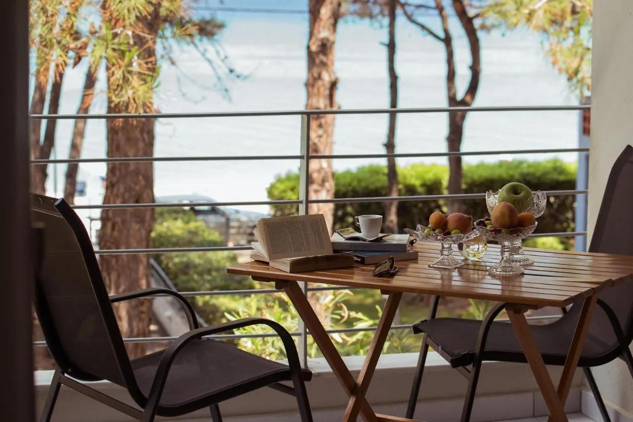 #Luxlikehome - A&M Summer Villa Pefkochori 0*,