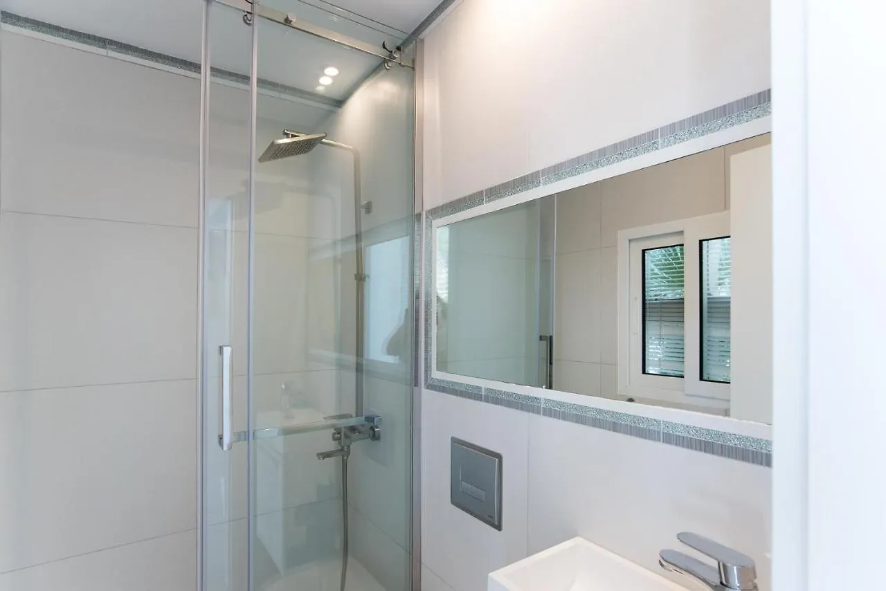#Luxlikehome - A&M Summer Villa Pefkochori